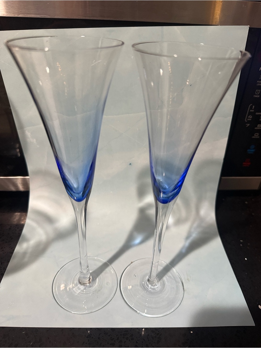 Elegant Blue-Tinted Champagne Flutes - Set of 2